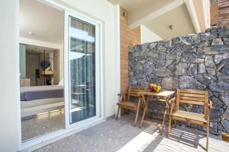 Dias Studios & Suites - 23