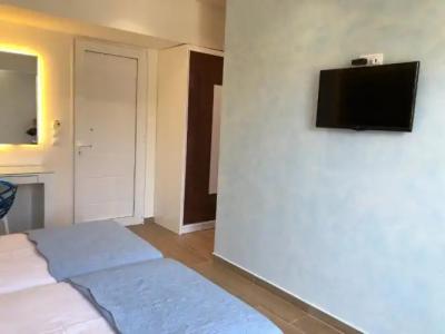 Elpida Beach Studios - 32