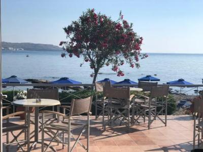 Elpida Beach Studios - 17