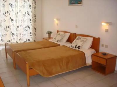 Elpida Beach Studios - 5