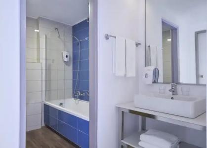 Epsilon Apartments - 35