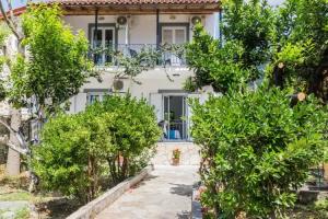 Irene Apartments, Agios Gordios