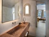 Suite with view