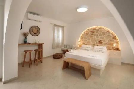 Proteas & Suites - 179