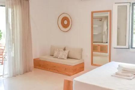 Proteas & Suites - 223