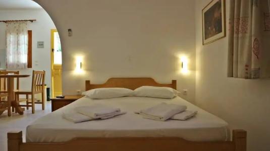 Proteas & Suites - 79