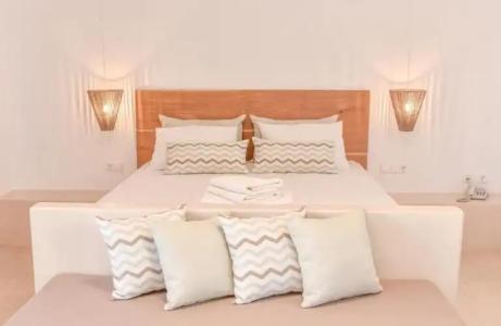 Proteas & Suites - 211