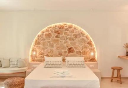 Proteas & Suites - 200