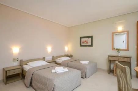 Proteas & Suites - 358