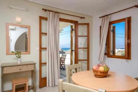 Proteas & Suites - 360