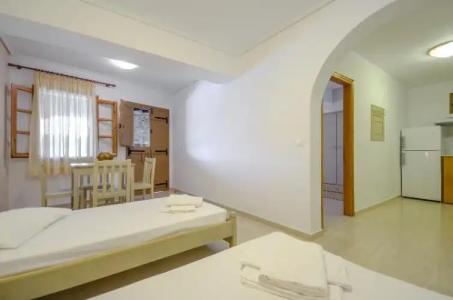 Proteas & Suites - 95