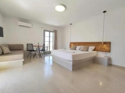 Proteas & Suites - 214