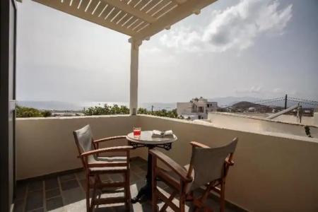 Proteas & Suites - 235