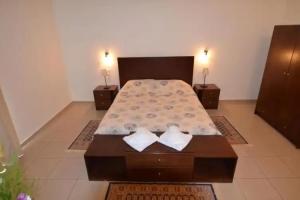 Areti Hotel, Kamari