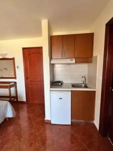 Iolkos Apartments - 22