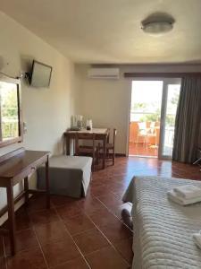 Iolkos Apartments - 75