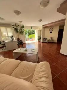 Iolkos Apartments - 2