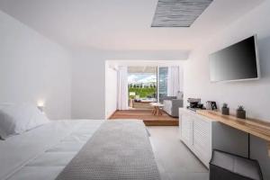 Kantouni Beach Boutique Hotel, Panormos