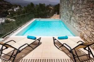 Istron Luxury Villas, Istron