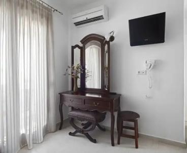 Anemomilos Beach - 1