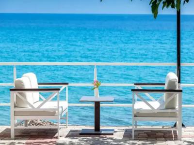 Xenios Dolphin Beach - 7