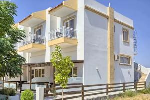 Hotel «Alia Luxury Suites», Haraki