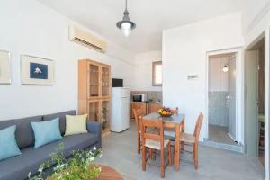 Kalathas - Hotels