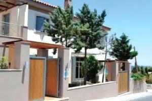 Xanthippi Hotel, Aegina Town