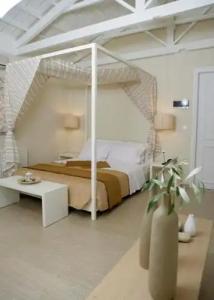 Oikies Small Elegant Houses - 52