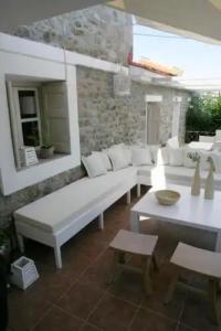 Oikies Small Elegant Houses - 53