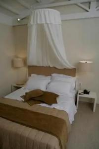 Oikies Small Elegant Houses - 54