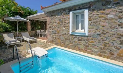 Oikies Small Elegant Houses - 38