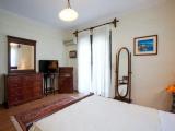 Double room with partial sea view