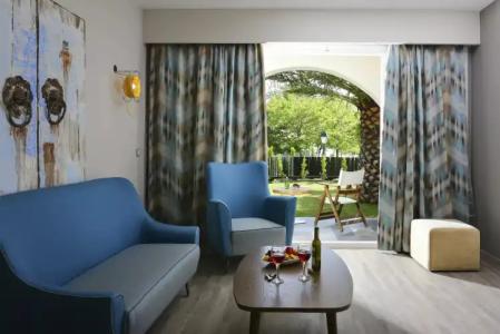 Alexandra Beach Spa Resort - 66