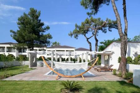 Alexandra Beach Spa Resort - 28