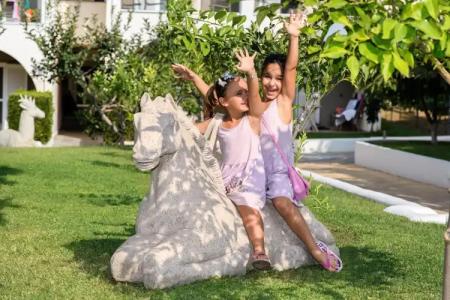 Alexandra Beach Spa Resort - 32