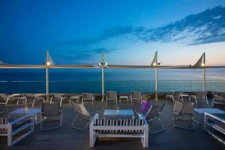 Alexandra Beach Spa Resort - 25