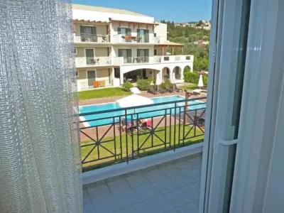 Eleana Boutique & Blue Infinity - 5