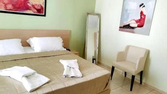 Eleana Boutique & Blue Infinity - 3