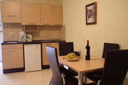 Eleana Boutique & Blue Infinity - 20