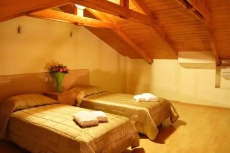 Eleana Boutique & Blue Infinity - 30