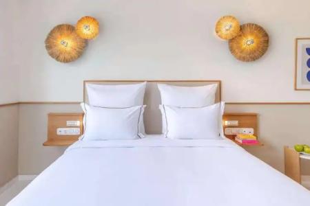 Brown Beach Chalkida, a member of Browns - 53