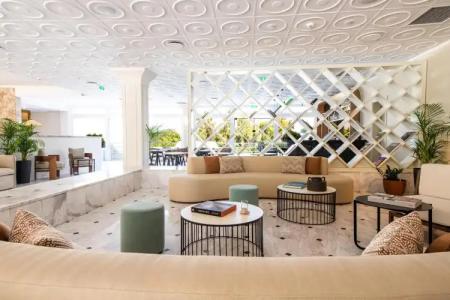 Brown Beach Chalkida, a member of Browns - 1