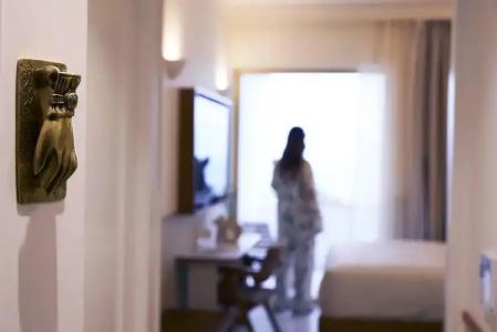 Brown Beach Chalkida, a member of Browns - 42