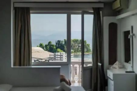 Pontikonisi & Suites - 50