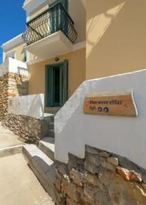 Blue Wave Villa