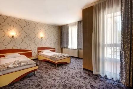 Family Prestige - 11