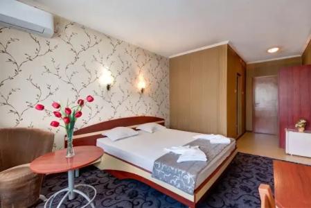 Family Prestige - 22