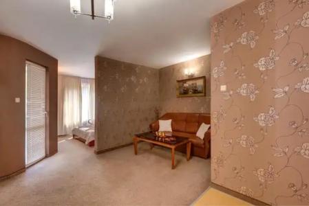 Family Prestige - 13