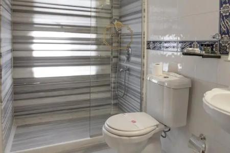 Rose Garden Suites - 38
